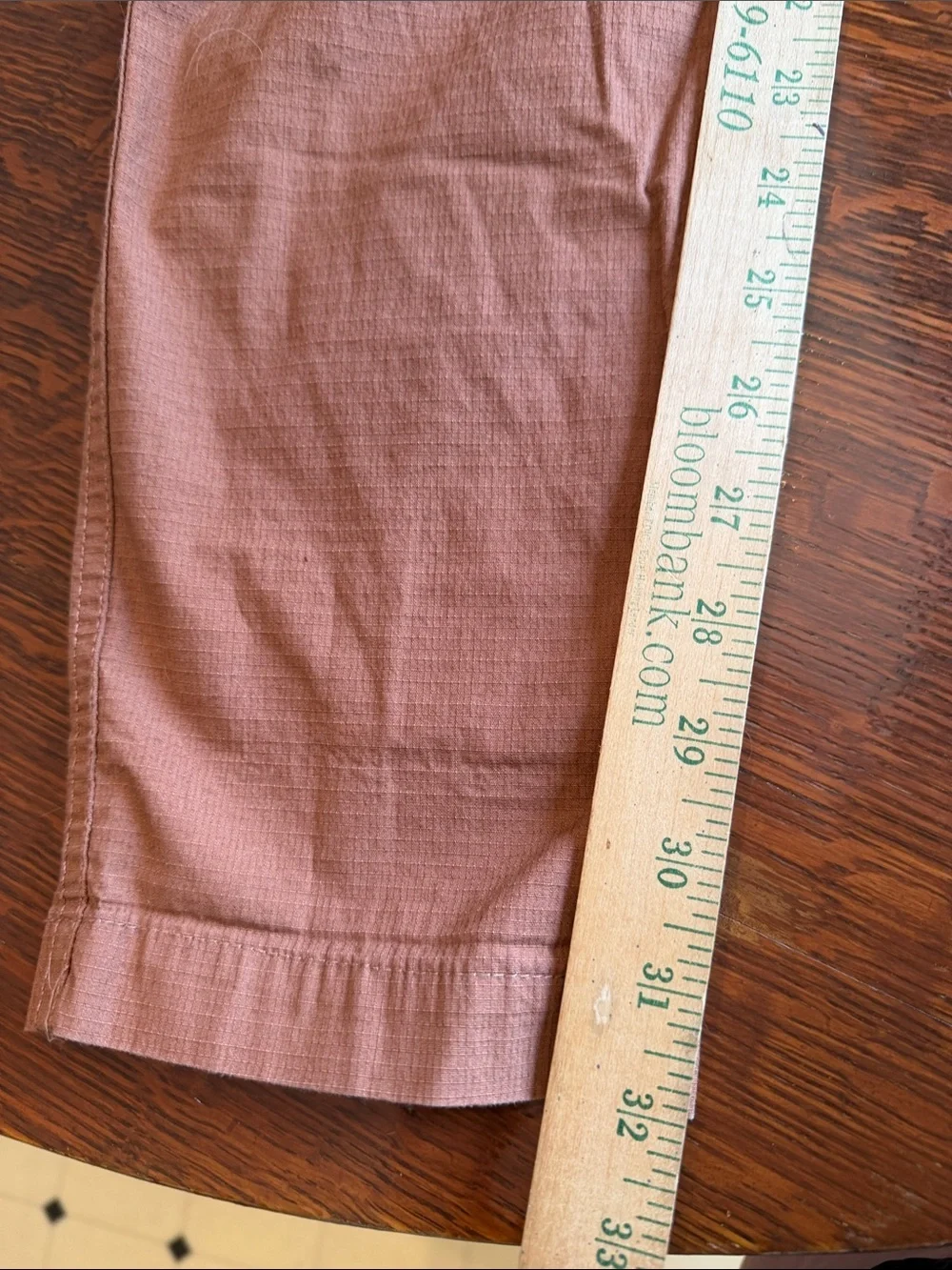 Vuori Men's Rust Orange RipstopCargo Drawstring Pants size small